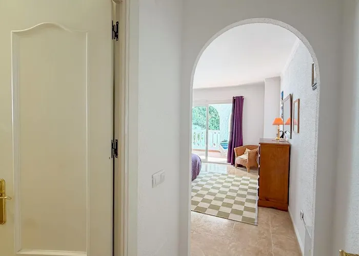 Acebo With Private Swimming Pool In Villa