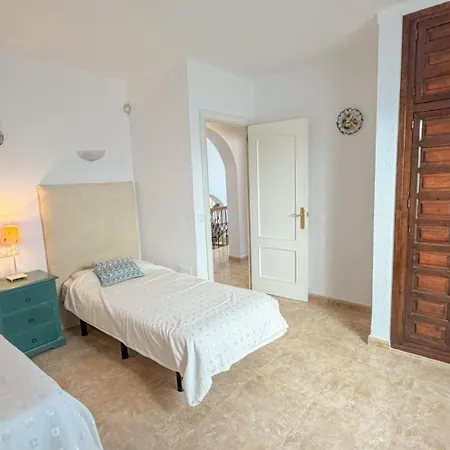 Willa Acebo With Private Swimming Pool In Nerja