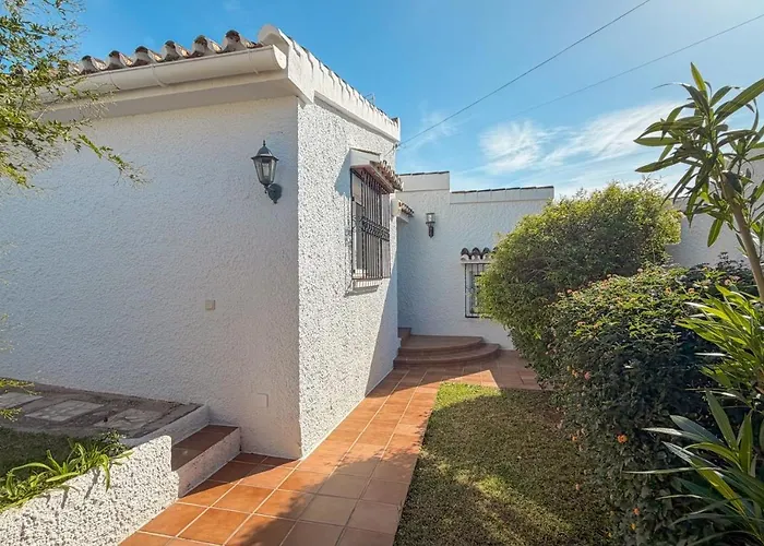 Acebo With Private Swimming Pool In Willa